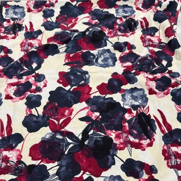 lululemon athletica Floral Scarf - White, Red, and Blue - Picture 3 of 4